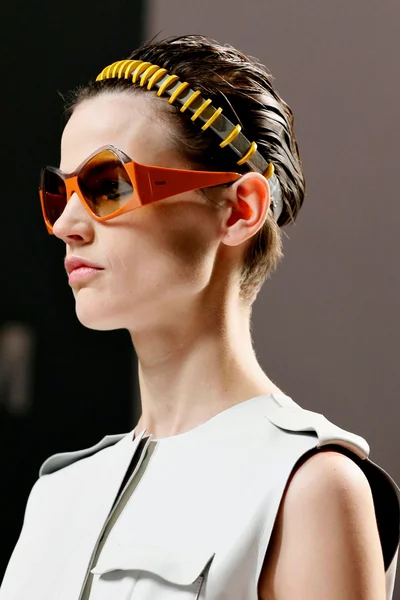 Look 14
